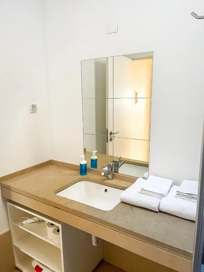 Wallis Apartments Lisbon