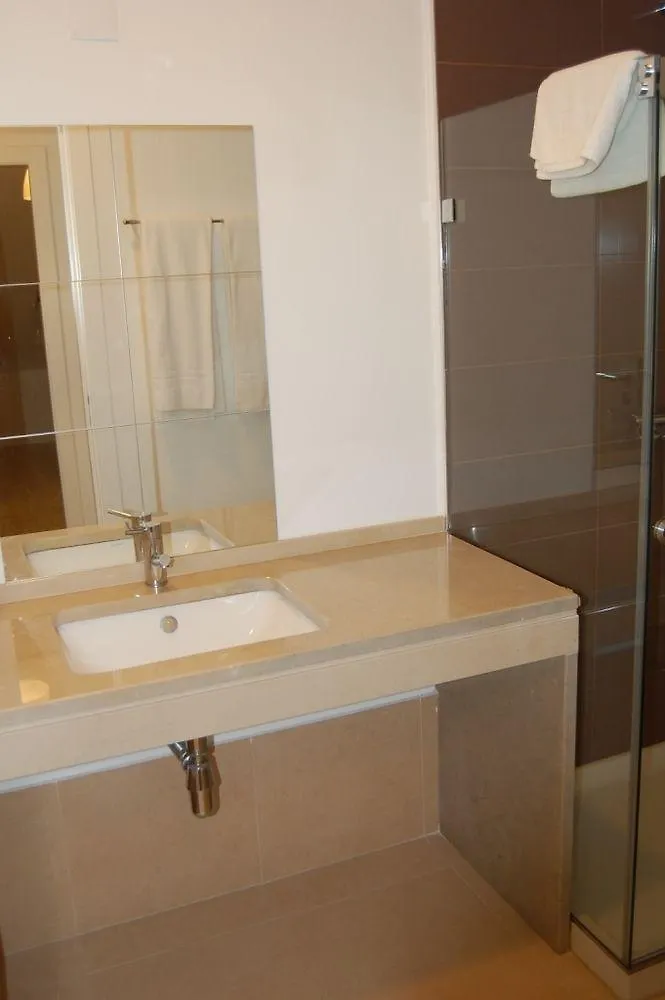 Wallis Apartments Lisbon